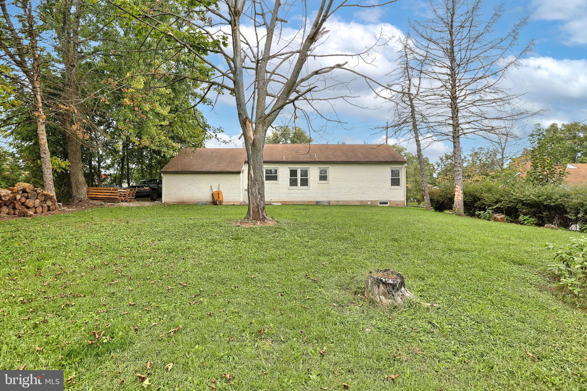1754 East Canal Road Dover, PA 17315 - Photo 16 of 19 Gallery Image 16