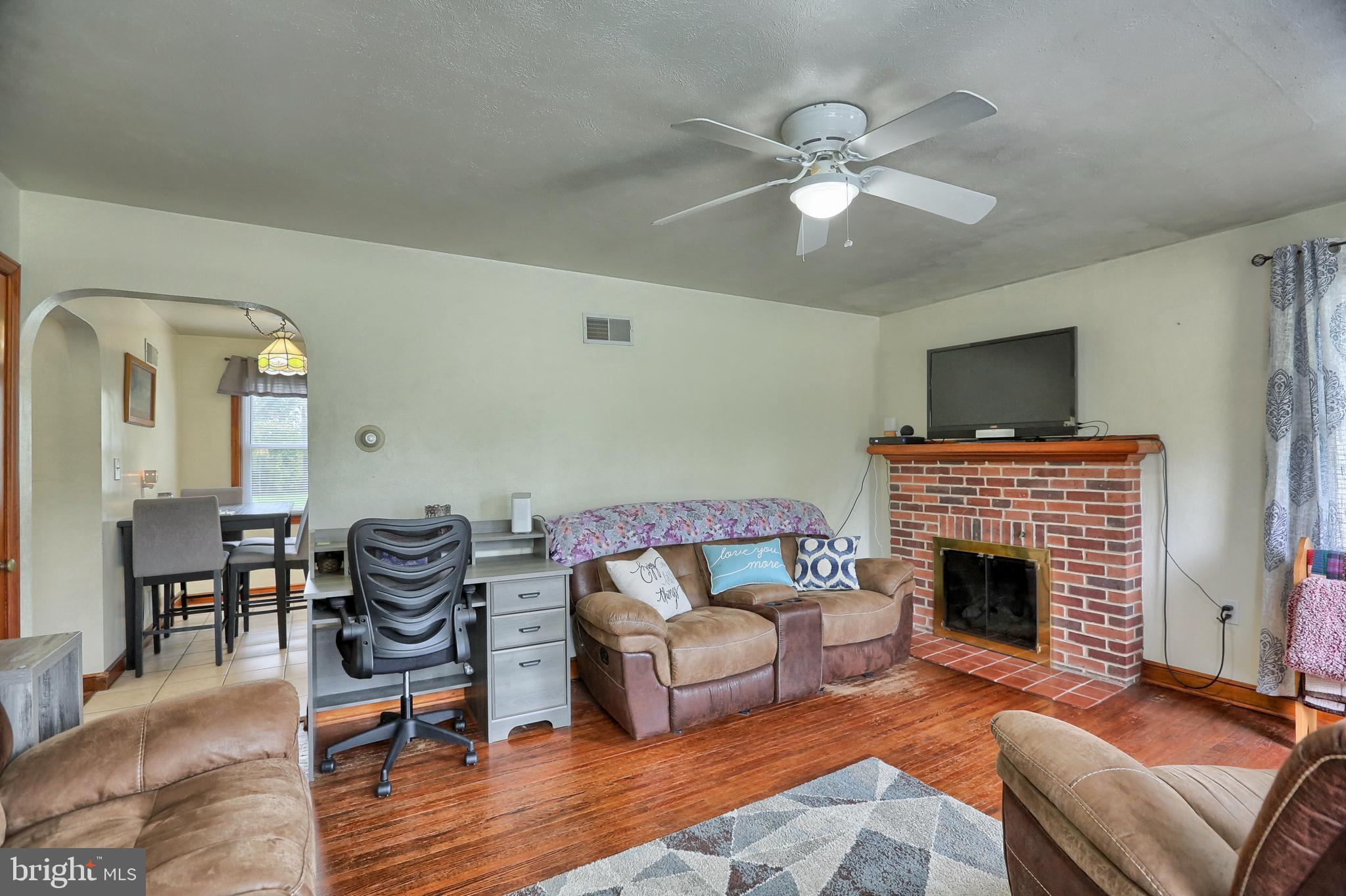 1754 East Canal Road Dover, PA 17315 - Photo 5 of 19 Gallery Image 5