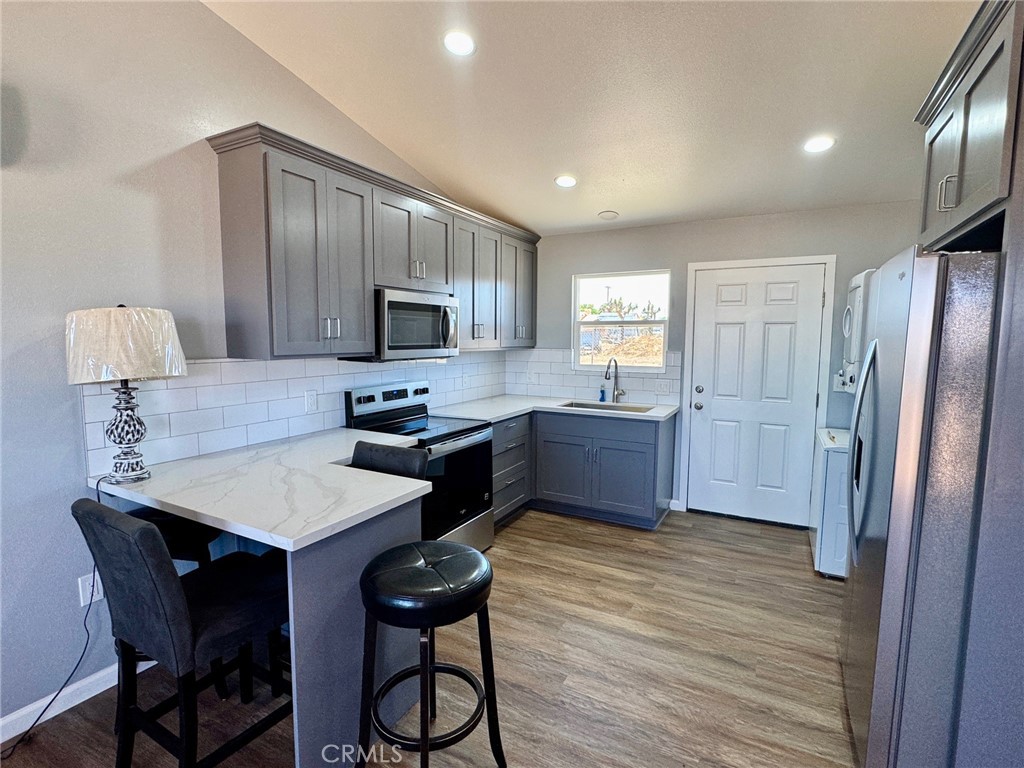 8867 Gorgonio Road, Unit B Victorville, CA 92392 - Photo 11 of 12
