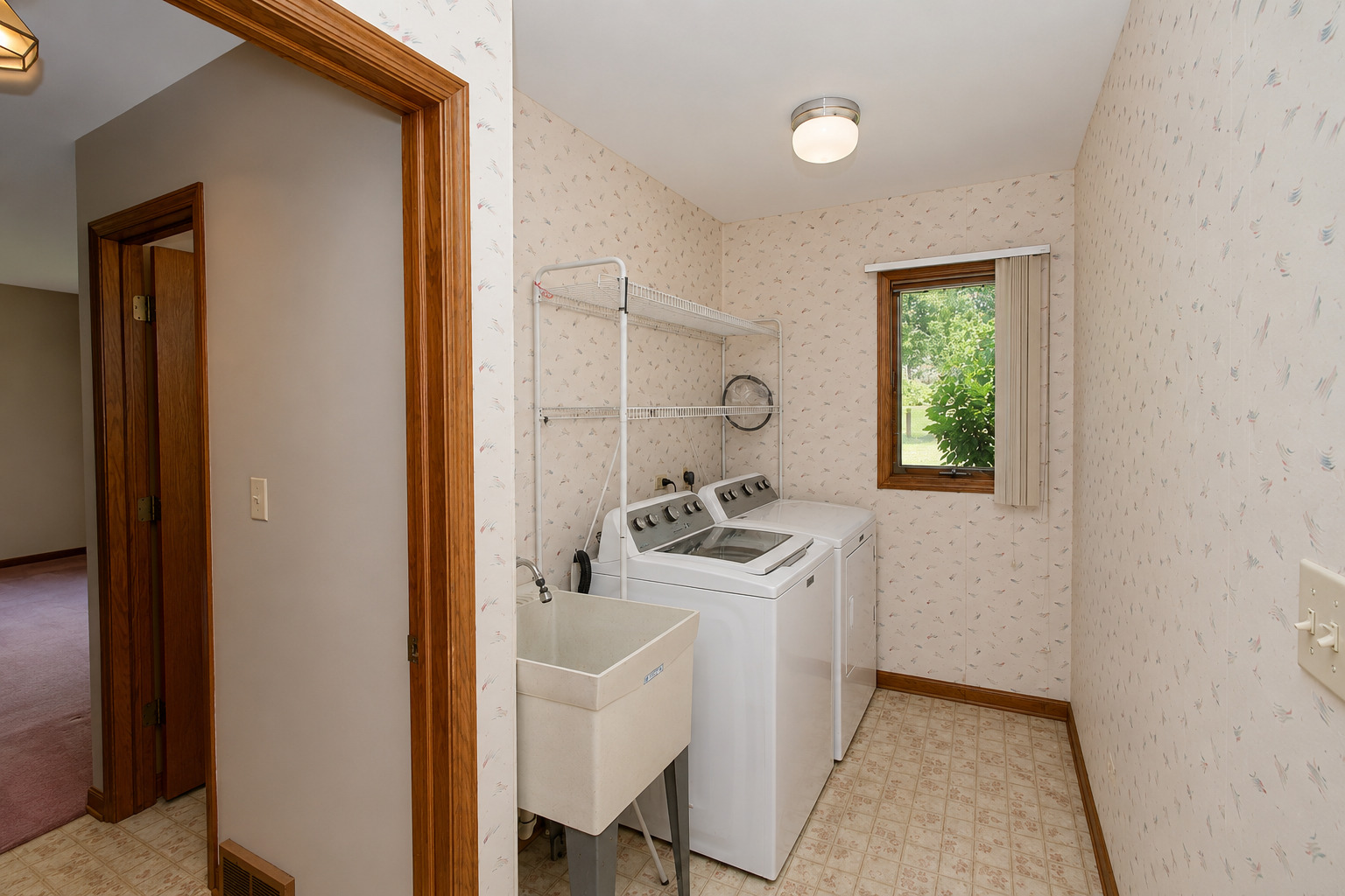 5217 Briarwood Road Woodstock, IL 60098 - Photo 10 of 24
