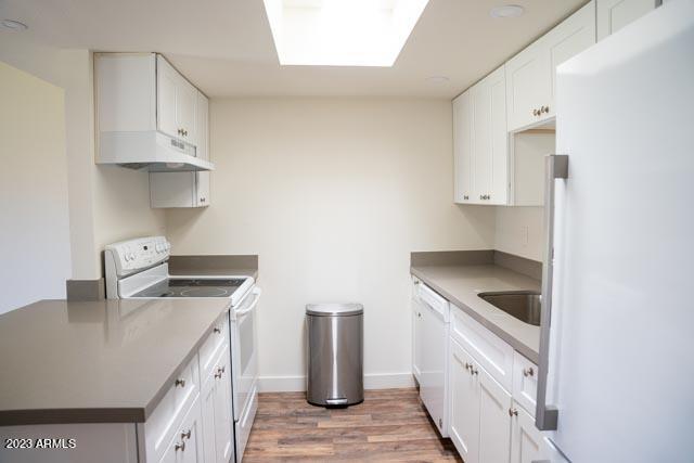 6812 North 35th Avenue, Unit E Phoenix, AZ 85017 - Photo 12 of 25 DSC00523