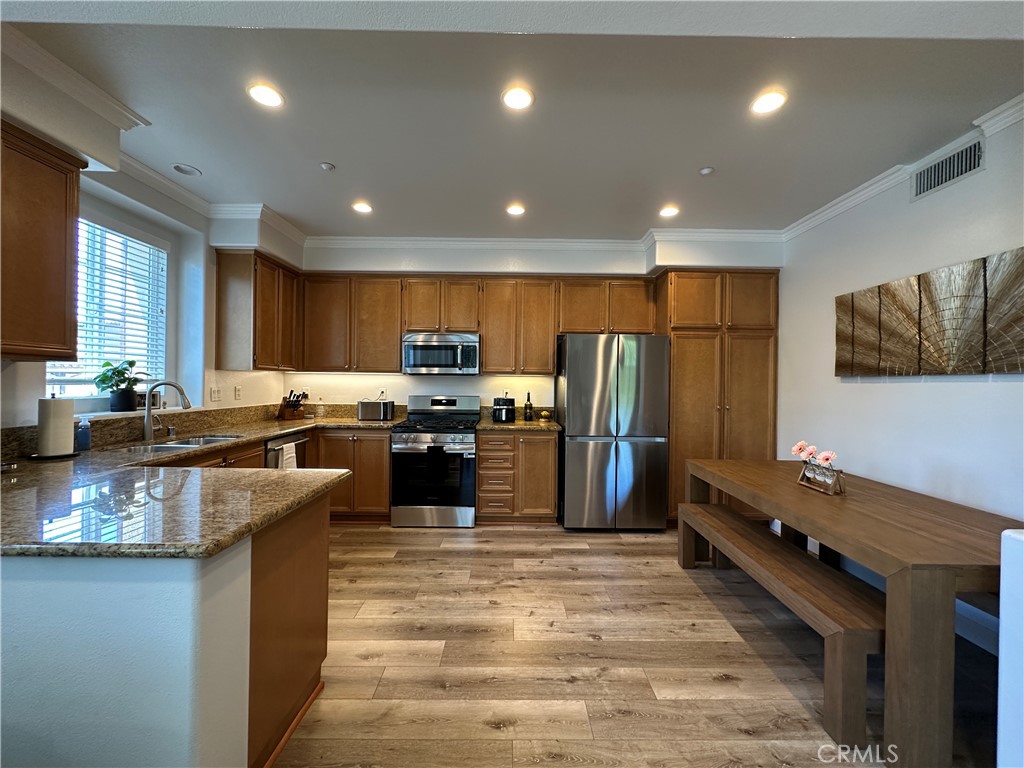 57 Viburnum Way Ladera Ranch, CA 92694 - Photo 2 of 29