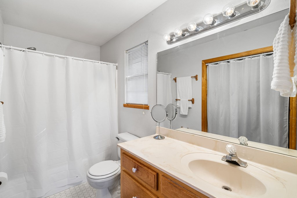 608 Hilltop Road Murphy, NC 28906 - Photo 8 of 42 Gallery Image 8