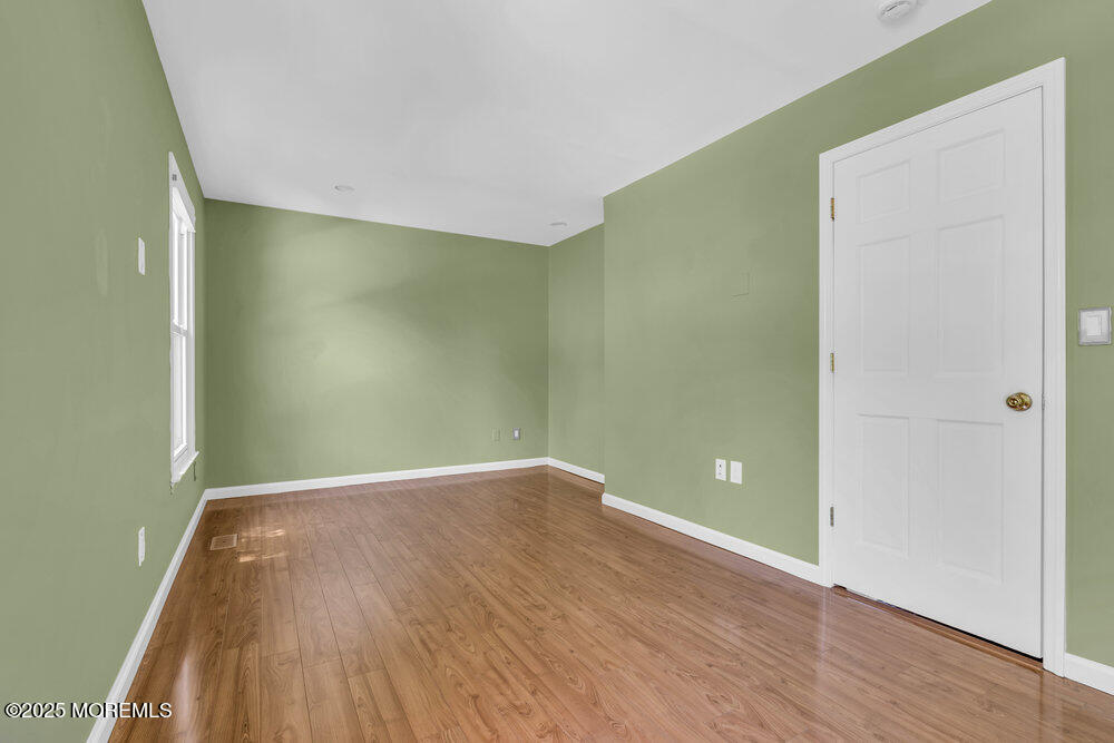 5 Beth Drive Middletown, NJ 07748 - Photo 23 of 50 028_dsc04724_323