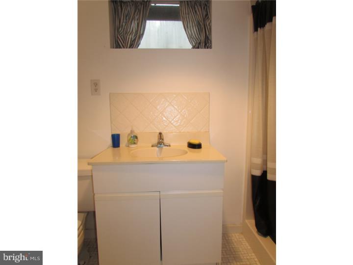 205 Barren Road Newtown Square, PA 19073 - Photo 16 of 24 Bathroom