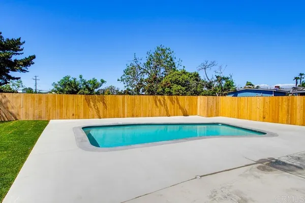 $969,000 | 147 Tropicana Drive, Oceanside, CA 92054