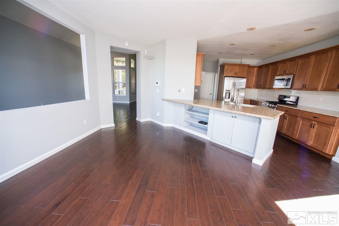 4739 Cedarhill Lane Reno, NV 89519 - Photo 5 of 27 Photo 5