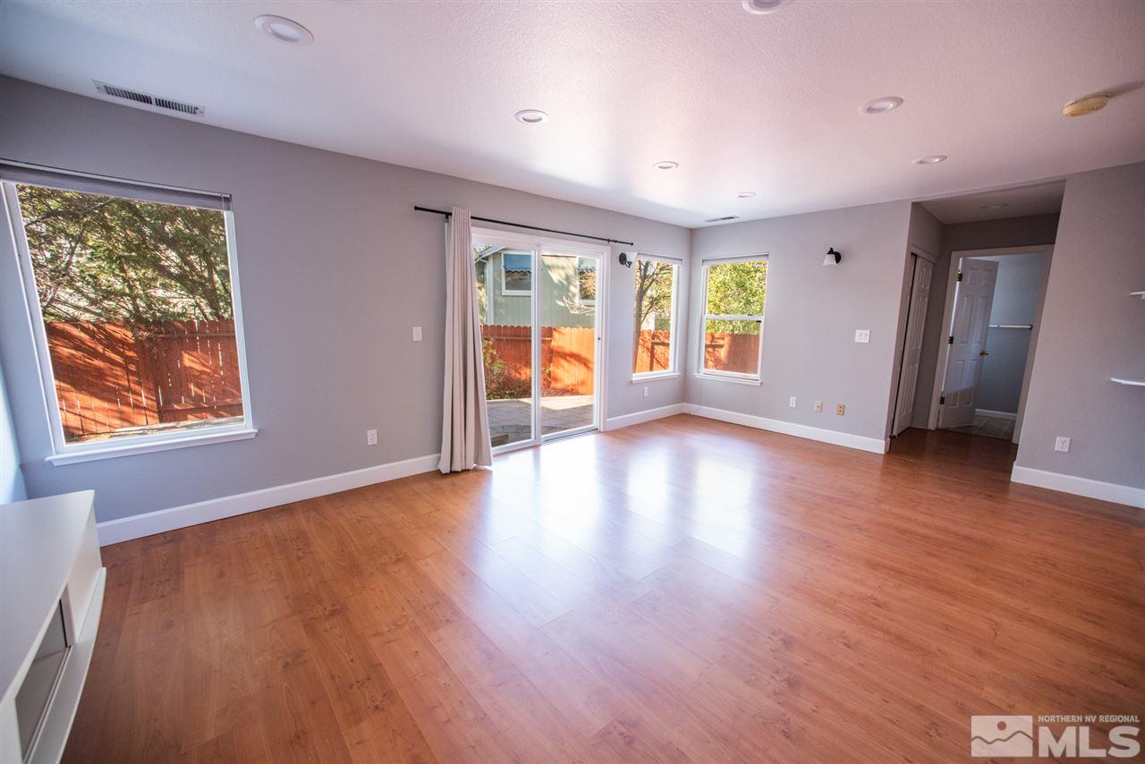 4739 Cedarhill Lane Reno, NV 89519 - Photo 7 of 27 Photo 7