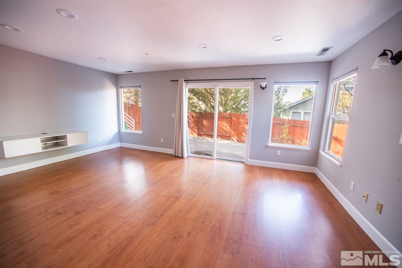 4739 Cedarhill Lane Reno, NV 89519 - Photo 8 of 27 Photo 8