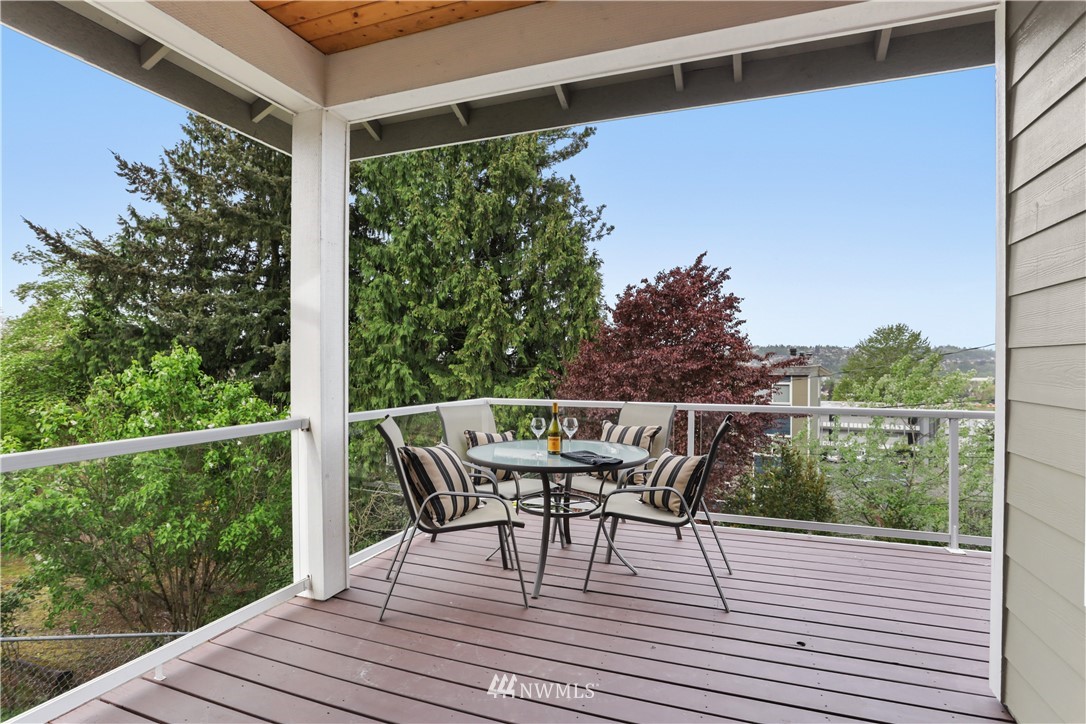 353 Bronson Way Northeast Renton, WA 98056 - Photo 17 of 36