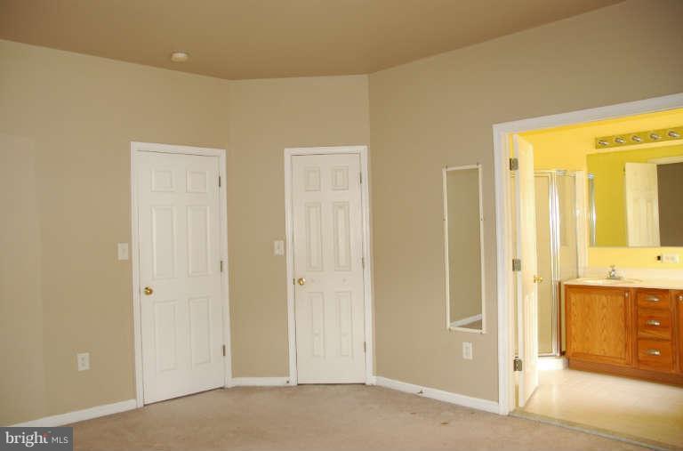 14002 Rockingham Road Germantown, MD 20874 - Photo 15 of 26 Bedroom (Master)