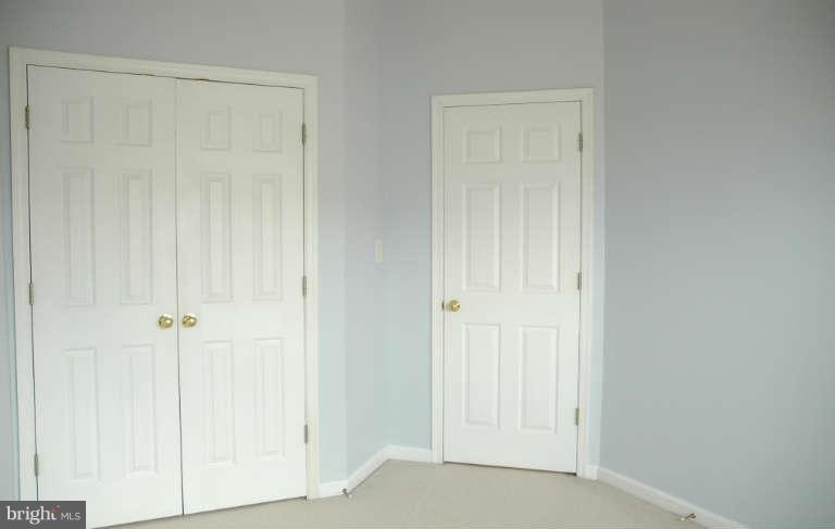 14002 Rockingham Road Germantown, MD 20874 - Photo 19 of 26 Bedroom (Master)