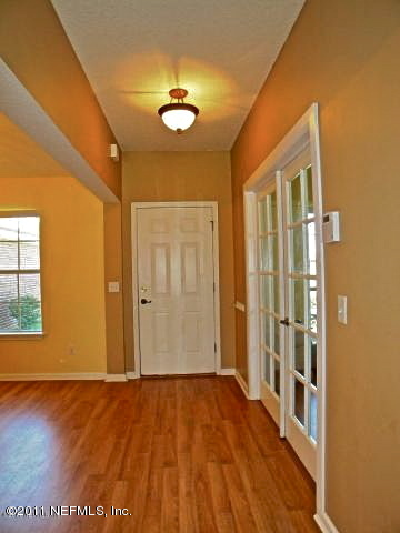 2910 Longleaf Ranch Circle Middleburg, FL 32068 - Photo 3 of 26 Foyer