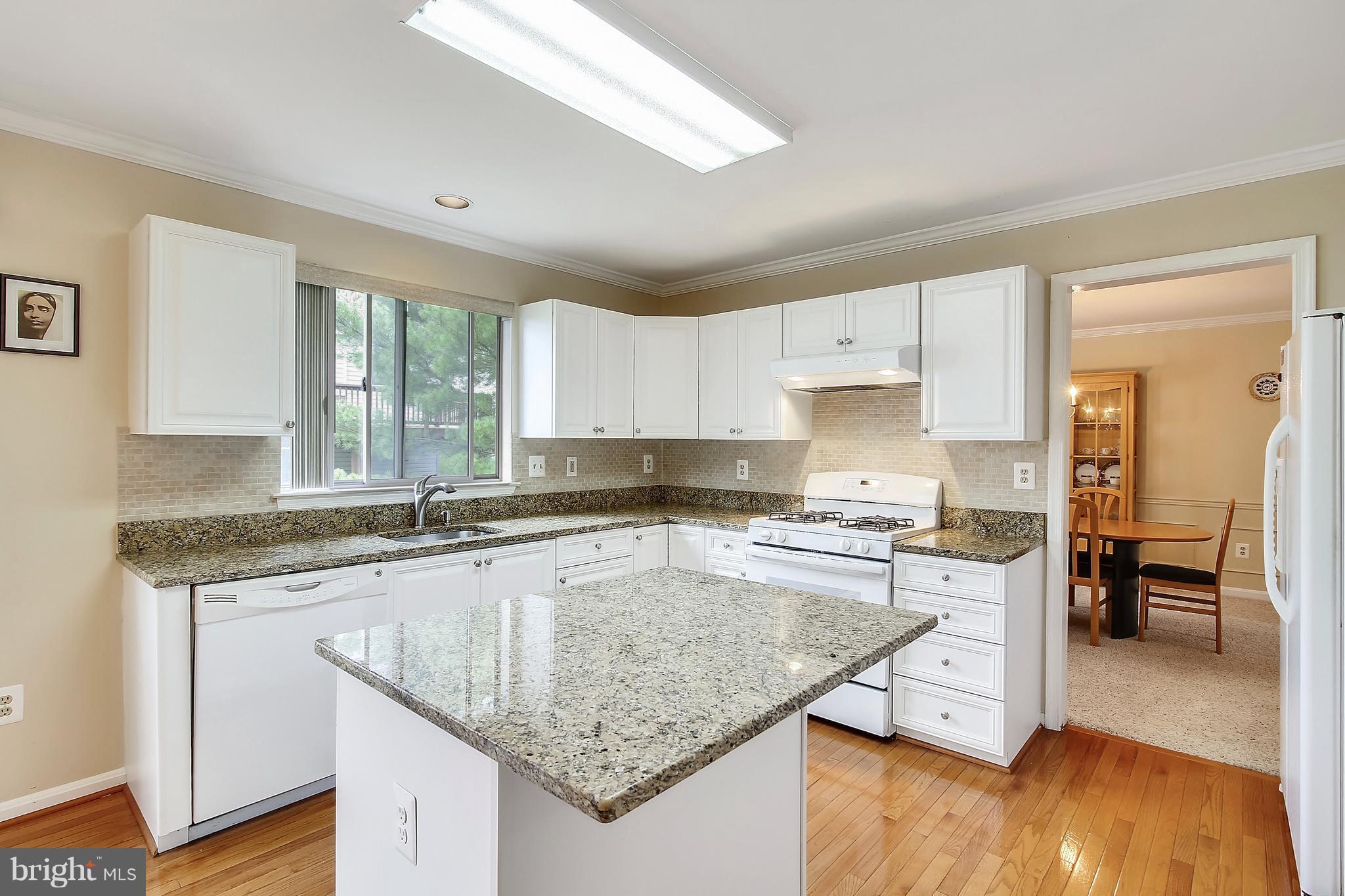2218 Cold Meadow Way Silver Spring, MD 20906 - Photo 8 of 29 Kitchen