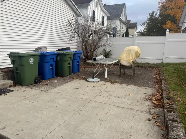 $2,000 | 49 Lake Avenue, Unit 2, Middletown, NY 10940