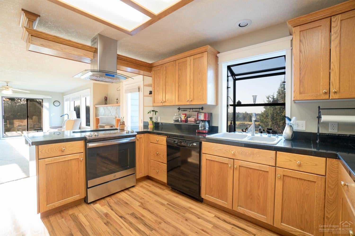 22680 Rickard Road Bend, OR 97702 - Photo 10 of 25 Additional Photo