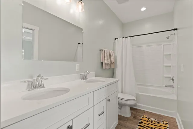 $322,500 | 1616 Ashantilly Drive, Darien, GA 31305