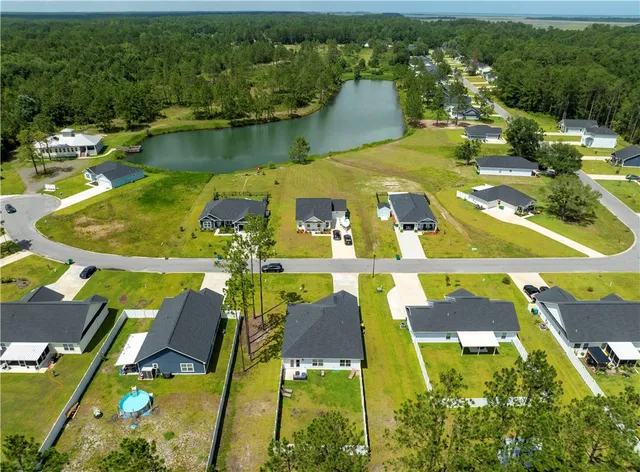 $322,500 | 1616 Ashantilly Drive, Darien, GA 31305