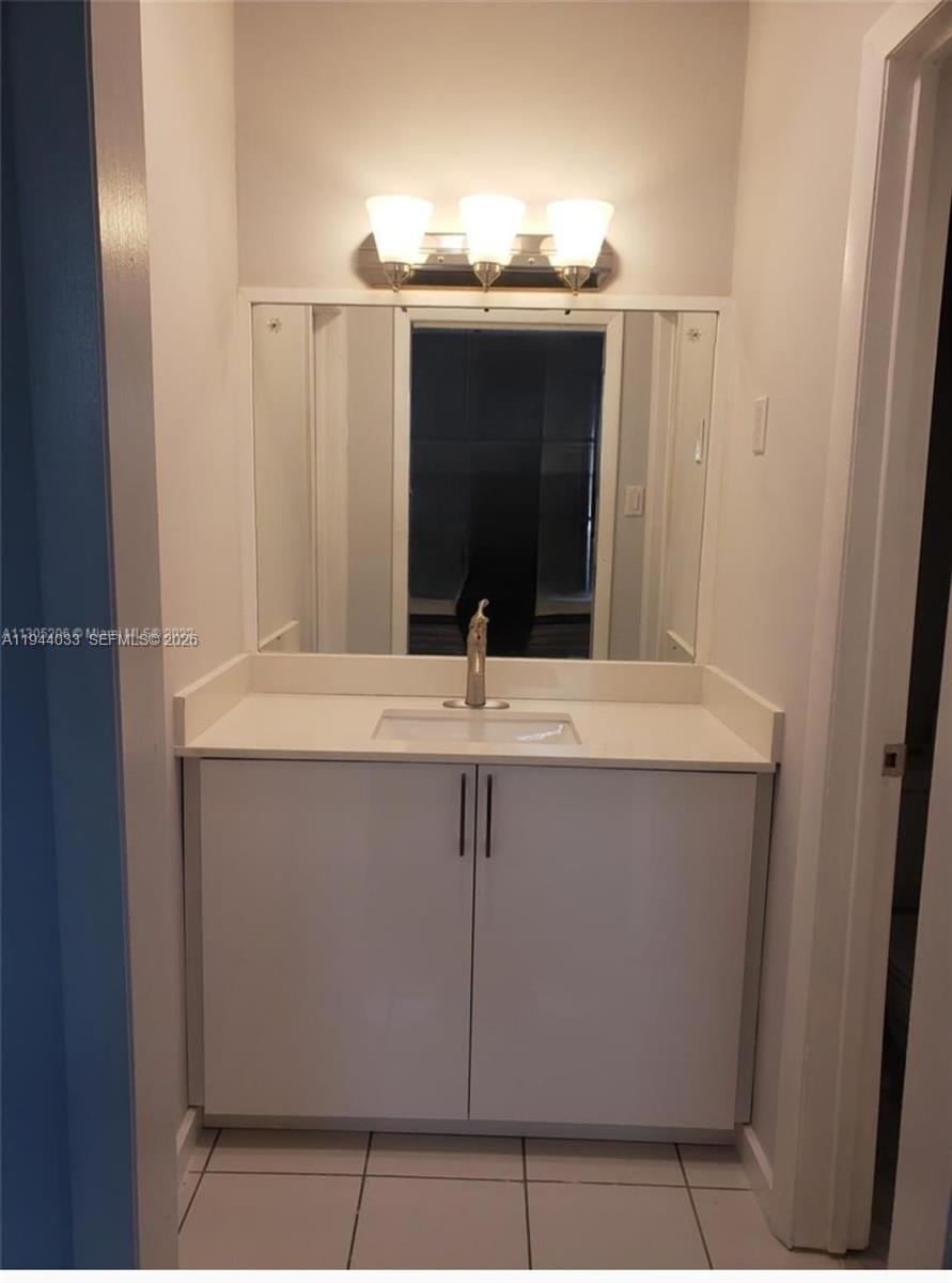 591 Southeast 5th Street Hialeah, FL 33010 - Photo 32 of 45