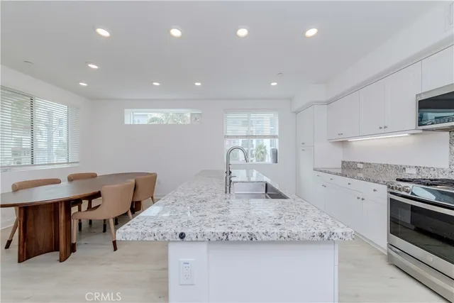 $874,900 | 1893 Union Street, Unit 122, Anaheim, CA 92805