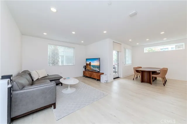 $874,900 | 1893 Union Street, Unit 122, Anaheim, CA 92805