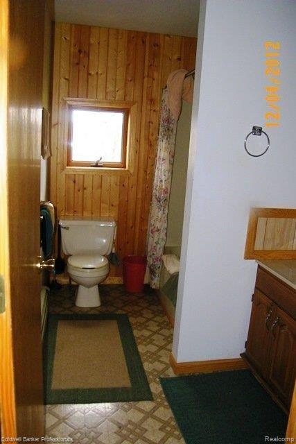 5618 Hasslick Road North Branch, MI 48461 - Photo 18 of 25 100_3840.JPG
