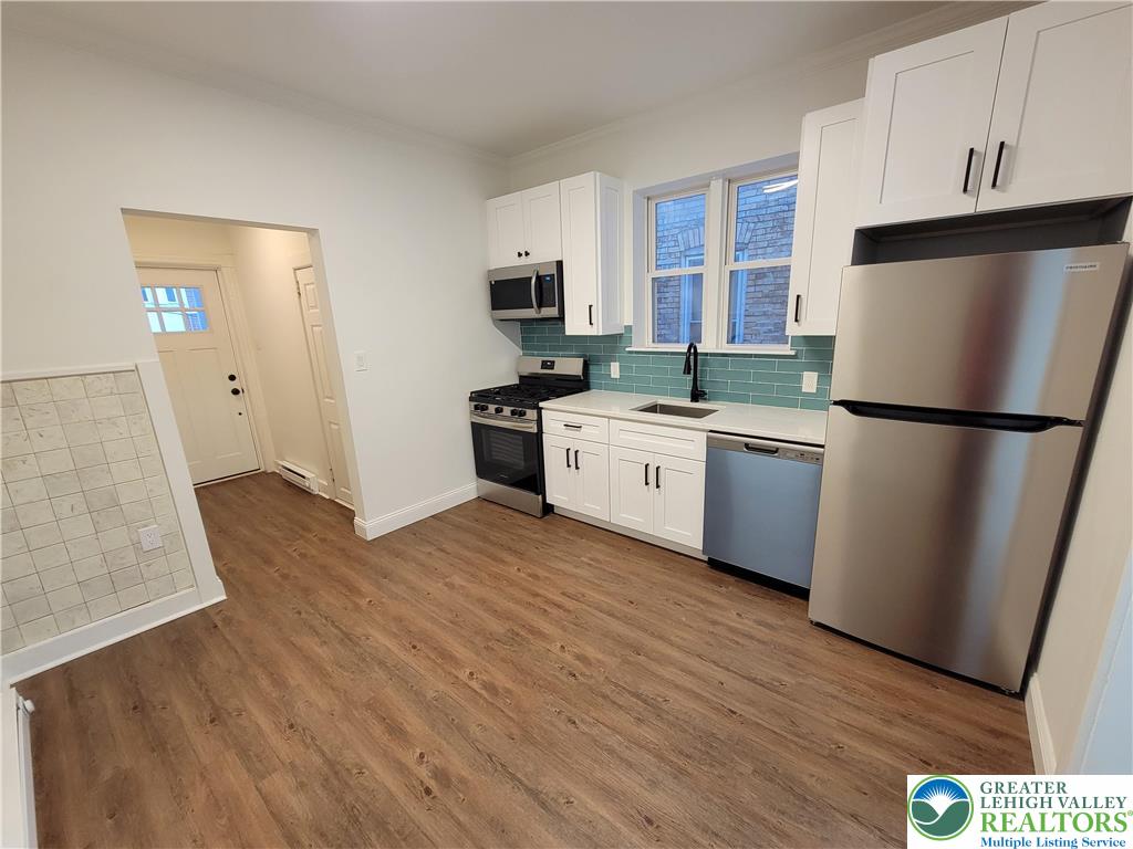 746 Linden Street, Unit 1 Bethlehem, PA 18018 - Photo 4 of 15