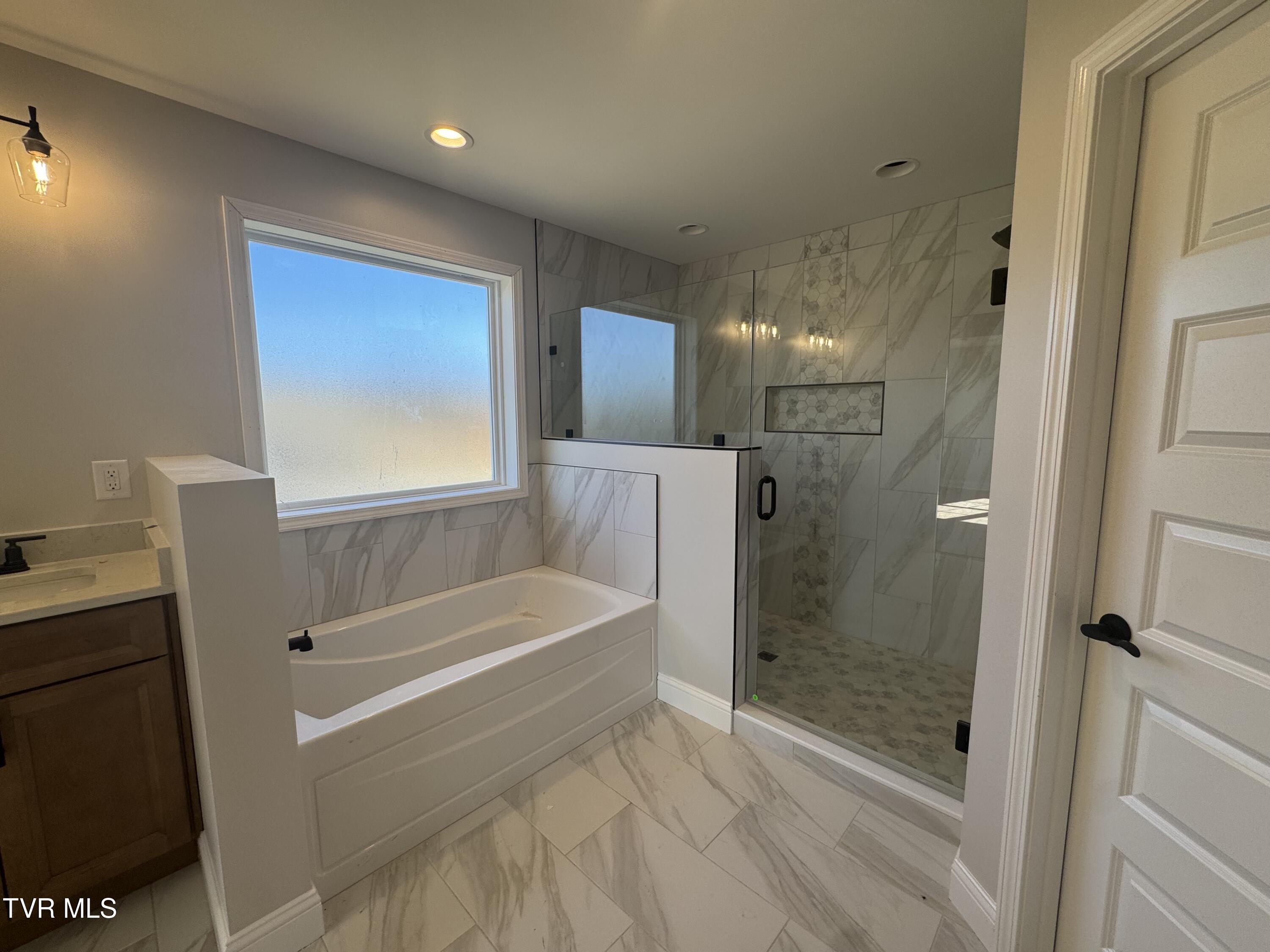 252 Ruby Rose Ridge Jonesborough, TN 37659 - Photo 13 of 22 IMG_1808