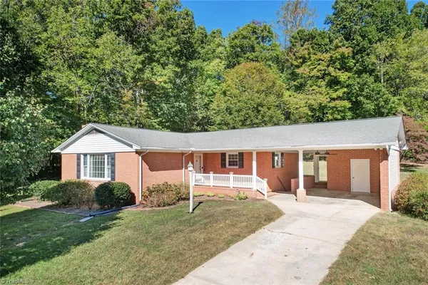 $219,900 | 1915 Ashby Street, Eden, NC 27288