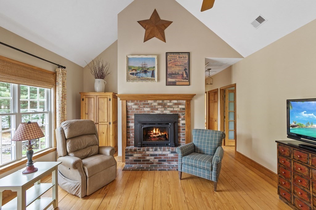17 Hitching Post Road Lakeville, MA 02347 - Photo 22 of 42 Gallery Image 22