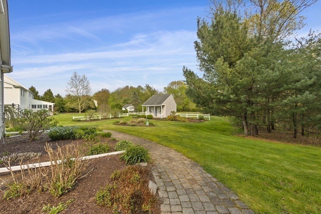 17 Hitching Post Road Lakeville, MA 02347 - Photo 9 of 42 Gallery Image 9