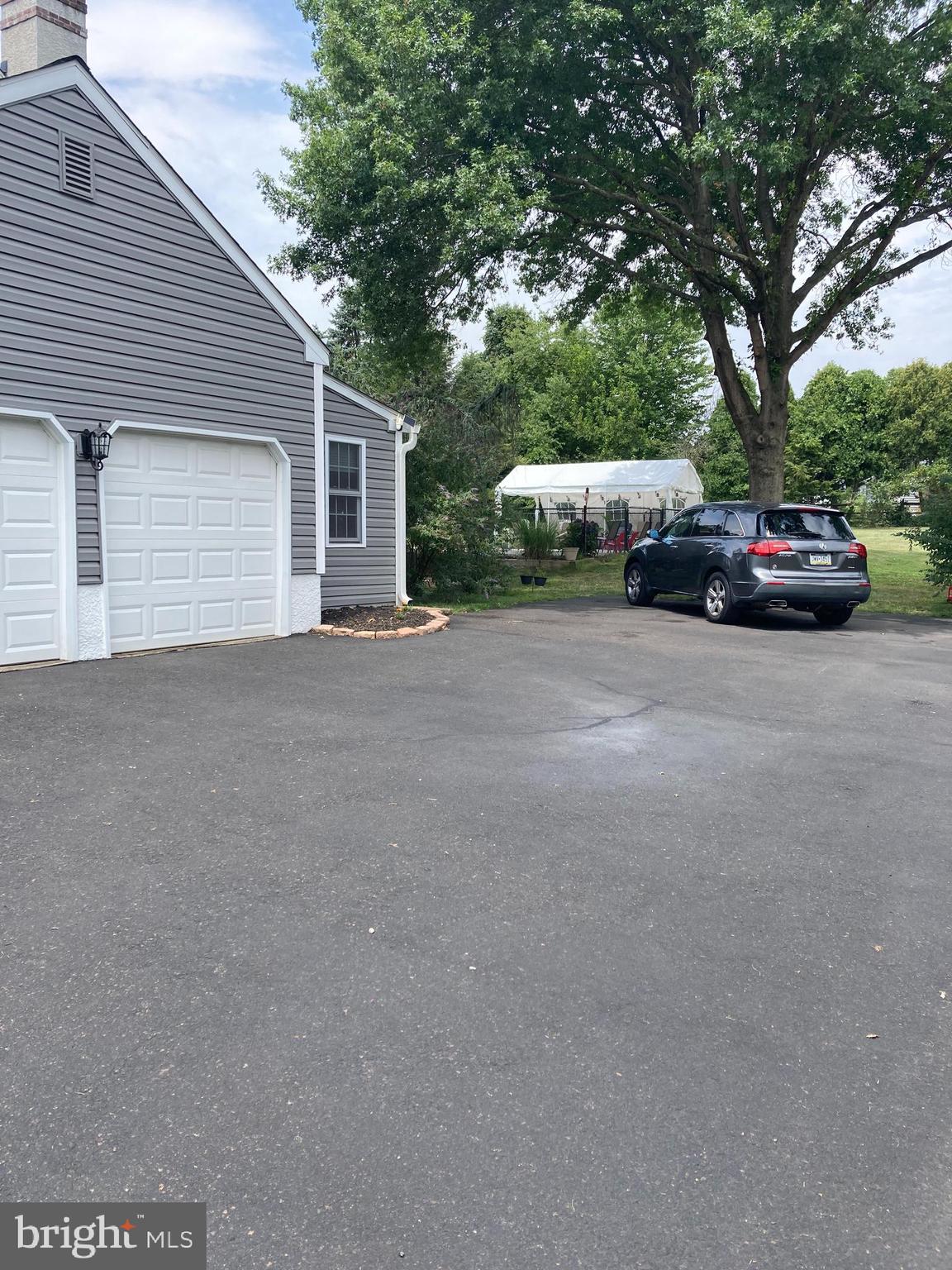 430 Ellis Road Langhorne, PA 19047 - Photo 3 of 36 Side Exterior Parking