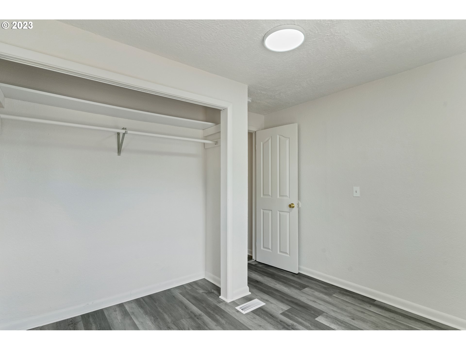 1075 Rural Avenue Southeast Salem, OR 97302 - Photo 14 of 28 Gallery Image 14