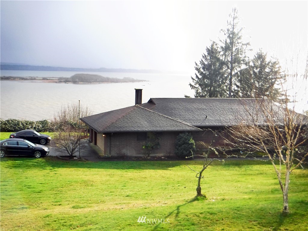 32 Channel View Lane Hoquiam, WA 98550 - Photo 1 of 25 Gallery Image 1