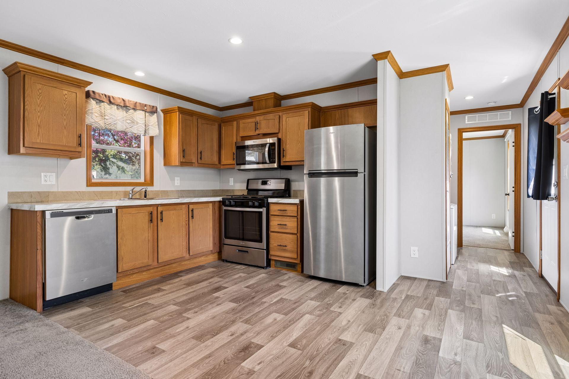 175 Highview Circle Watertown, MN 55388 - Photo 7 of 29