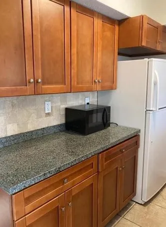 $1,995 | Undisclosed Address, Pompano Beach, FL 33060