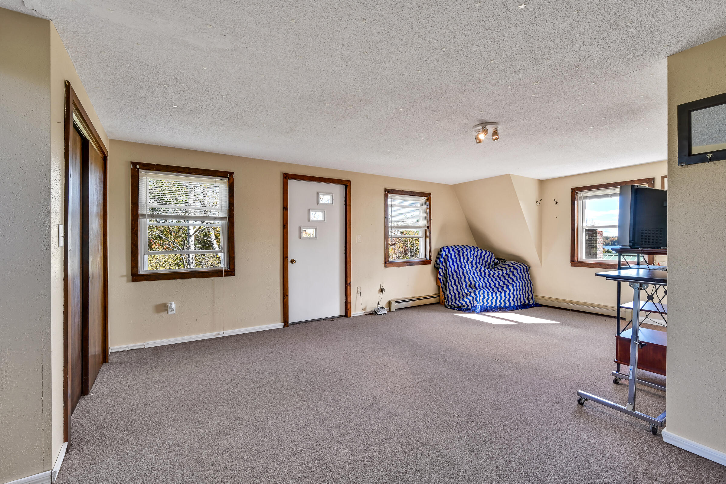 139 Shore Road Dexter, ME 04930 - Photo 38 of 41 109748gr-133