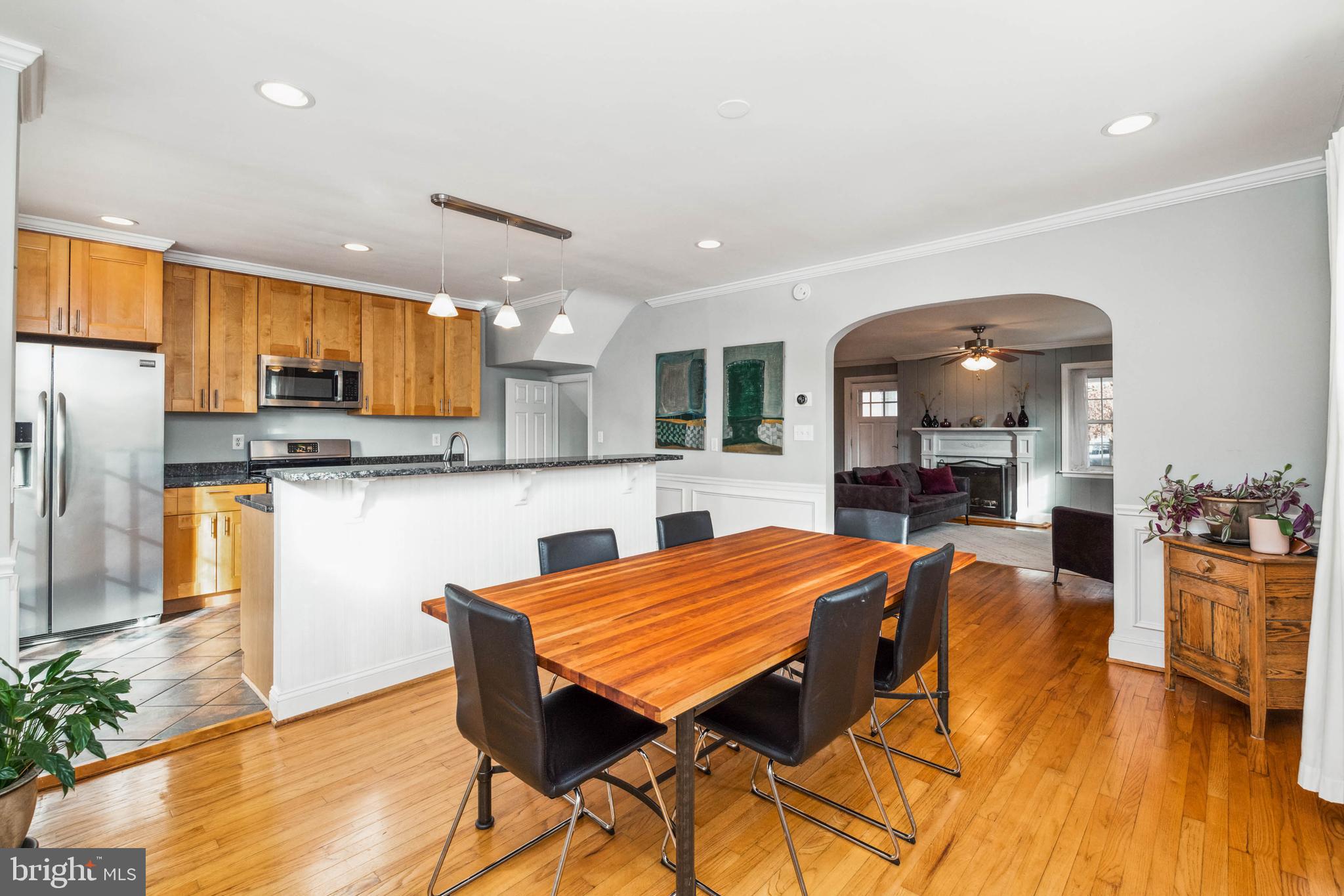 427 Murdock Road Baltimore, MD 21212 - Photo 8 of 37