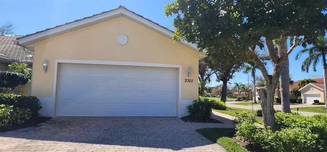$2,000 | 3701 Albacete Circle, Unit 98, Punta Gorda, FL 33950