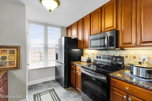 $352,000 | 336 Sky Sail Boulevard, New Bern, NC 28560