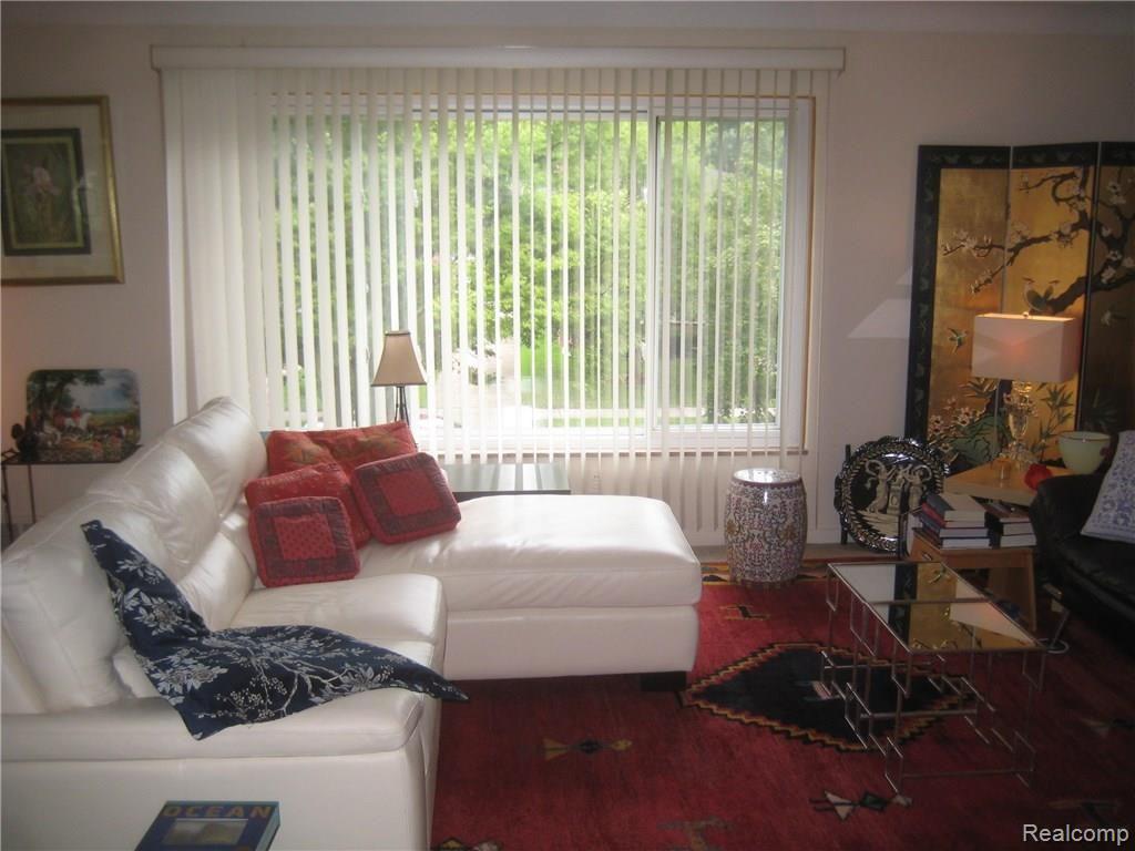 749 Harcourt Road Grosse Pointe Park, MI 48230 - Photo 38 of 80
