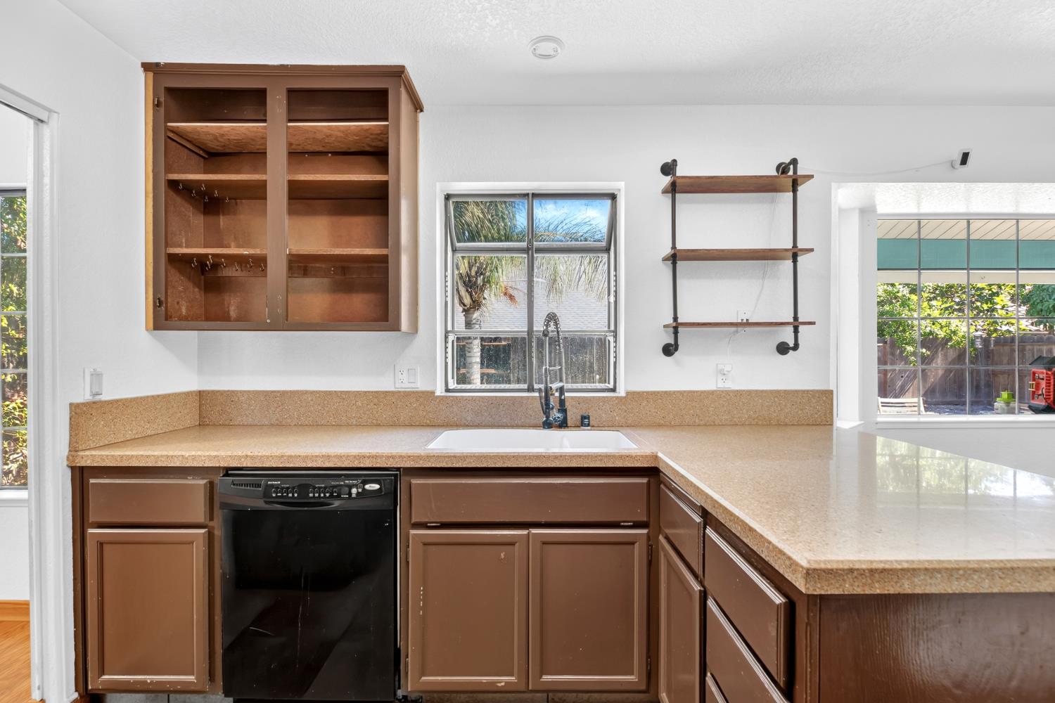 2501 Merle Avenue Modesto, CA 95355 - Photo 15 of 40