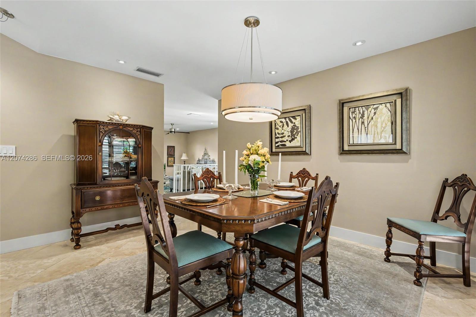 13 Dogwood Road Hollywood, FL 33021 - Photo 9 of 46 Gallery Image 9
