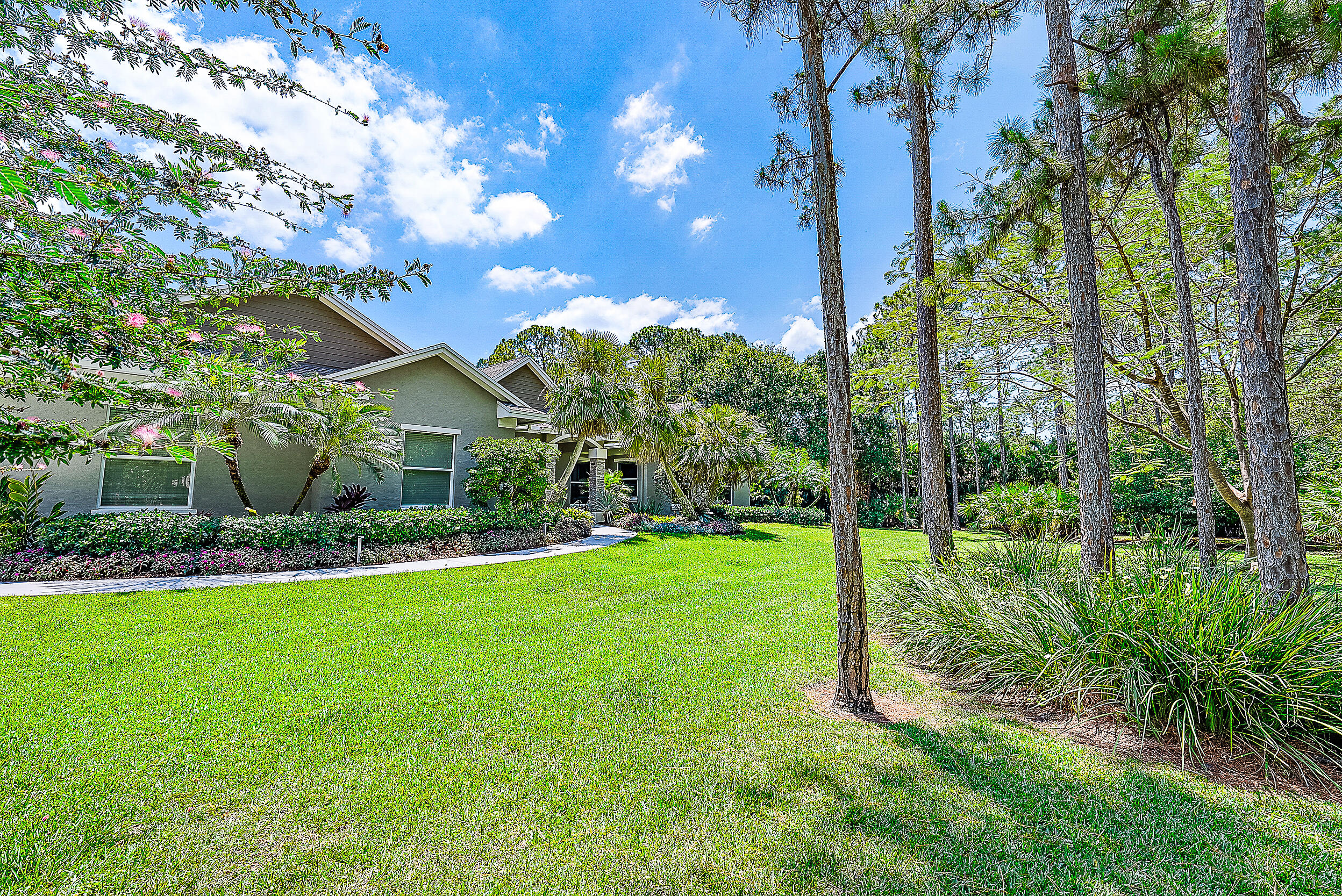 12580 185th Street North Jupiter, FL 33478 - Photo 27 of 27 Front Yard
