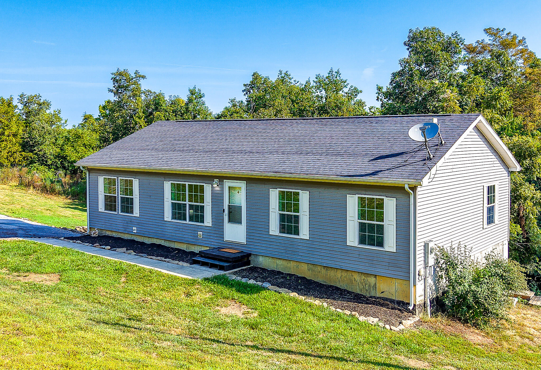 625 Bracht Road Corinth, KY 41010 - Photo 2 of 49