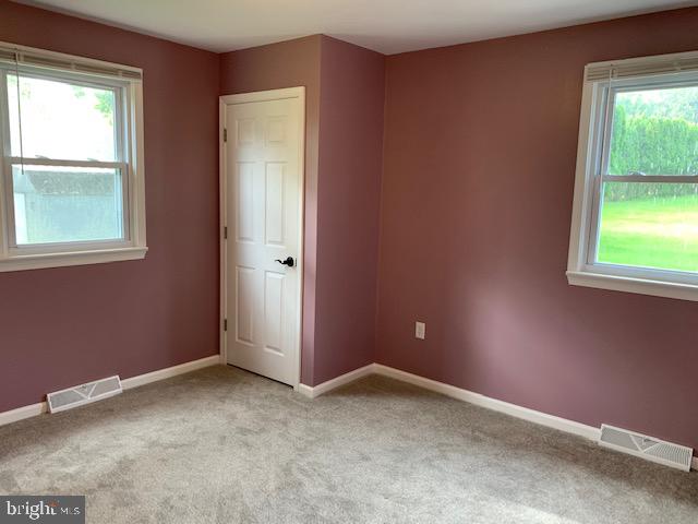 1 Christman Road Reading, PA 19606 - Photo 21 of 41 2nd bedroom - new carpet and paint