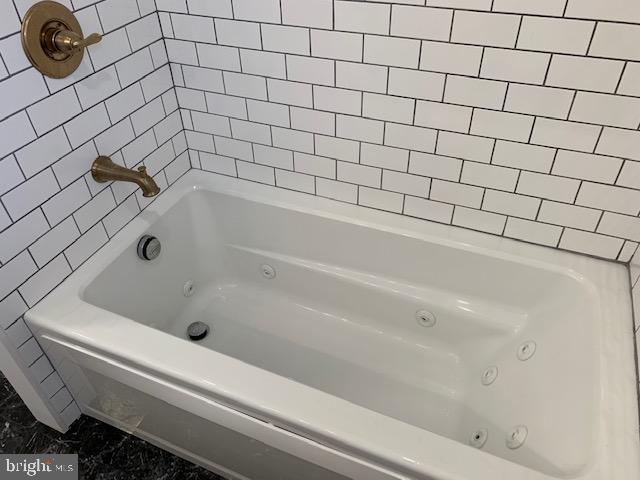 1 Christman Road Reading, PA 19606 - Photo 23 of 41 Jetted tub/shower combo
