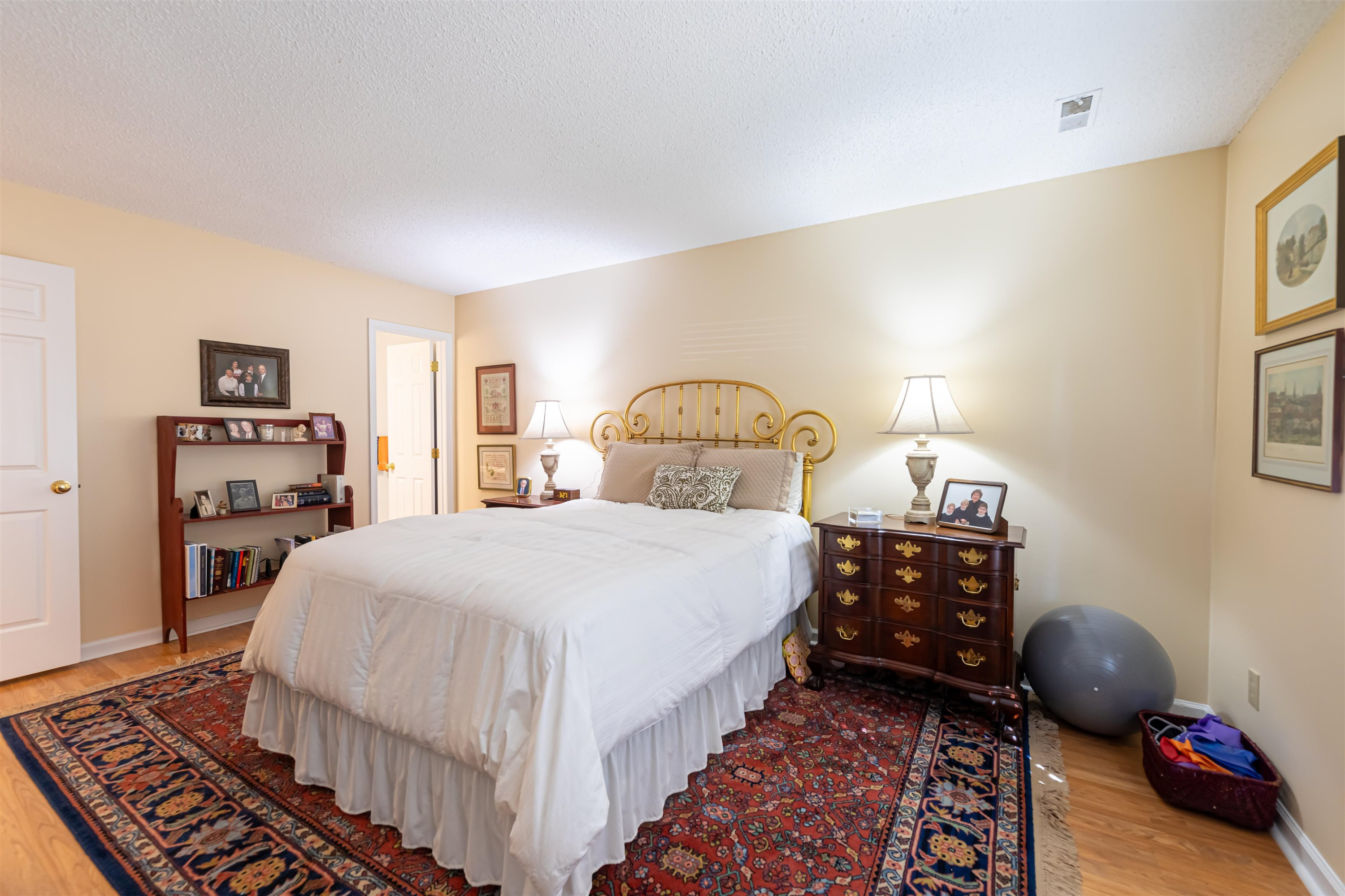 6803 Fairpoint Court Raleigh, NC 27613 - Photo 11 of 17 Photo 11