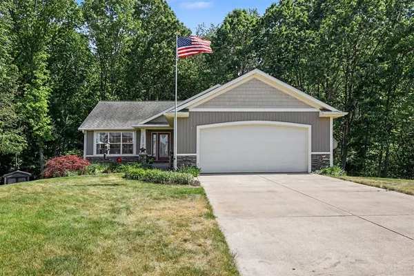 $450,000 | 12679 Goldenrod Court, Wayland, MI 49348