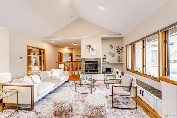 $975,000 | 404 East Lake Place, Centennial, CO 80121